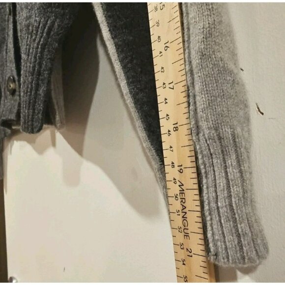 NWT Everlane Women’s 100% Wool Gray Cardigan Sweater Size XXS Warm Comfy Ethical - Picture 9 of 11